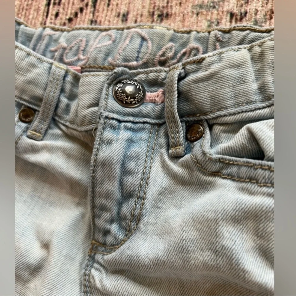 GAP Kids Baby Girl  Soft Blue Cropped Denim Jeans 2t